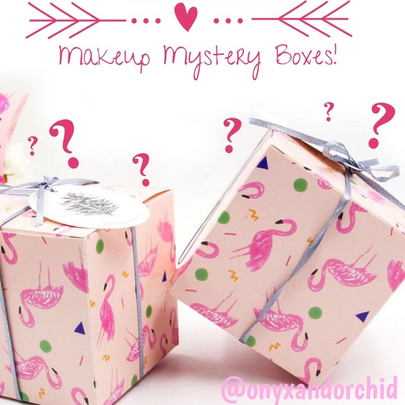 5⭐️Rated! Makeup Mystery Box!🌺 - Picture 5 of 5